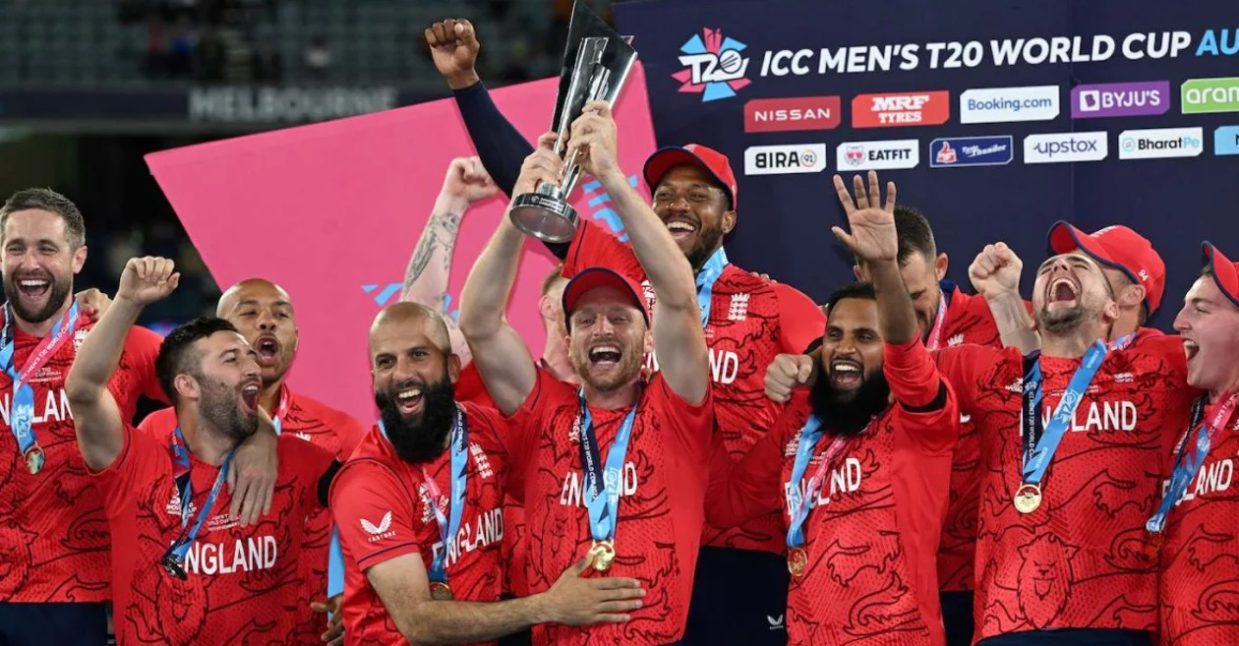 टी20 विश्व कप 2022: पाकिस्तान को 5 विकेट से हराकर इंग्लैंड ने जीता खिताब