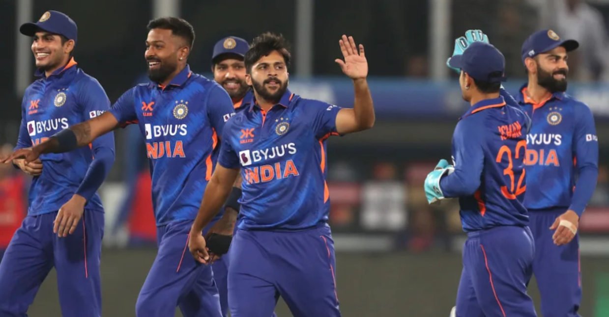 IND vs NZ: रोमांचक मुकाबले में भारत ने न्यूजीलैंड को 12 रनों से हराया, शुभमन गिल ने जड़ा दोहरा शतक