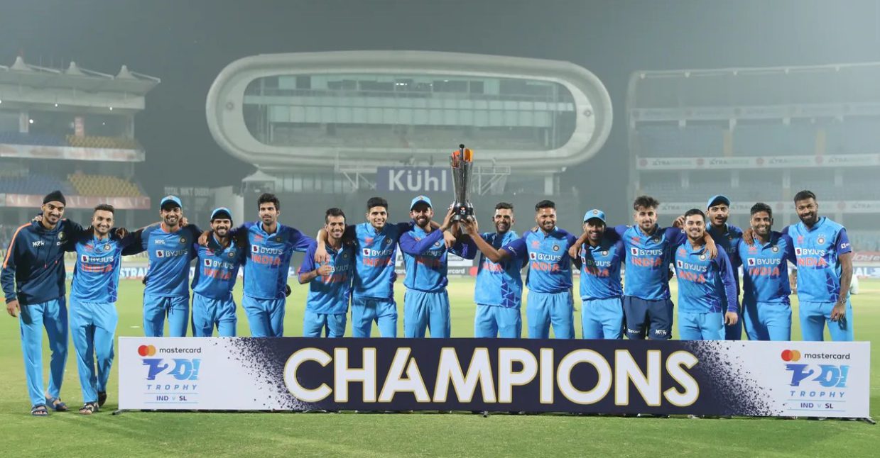 सूर्यकुमार यादव के शानदार शतक की बदौलत भारत ने श्रीलंका तो तीसरे टी20 में रौंदा; सीरीज़ की अपने नाम