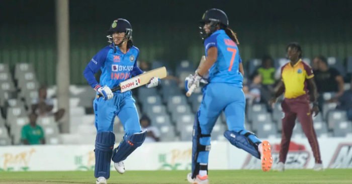 स्मृति मंधाना और हरमनप्रीत कौर ने खेली धमाकेदार पारी; त्रिकोणीय श्रृंखला में भारतीय महिला टीम ने वेस्टइंडीज को हराया