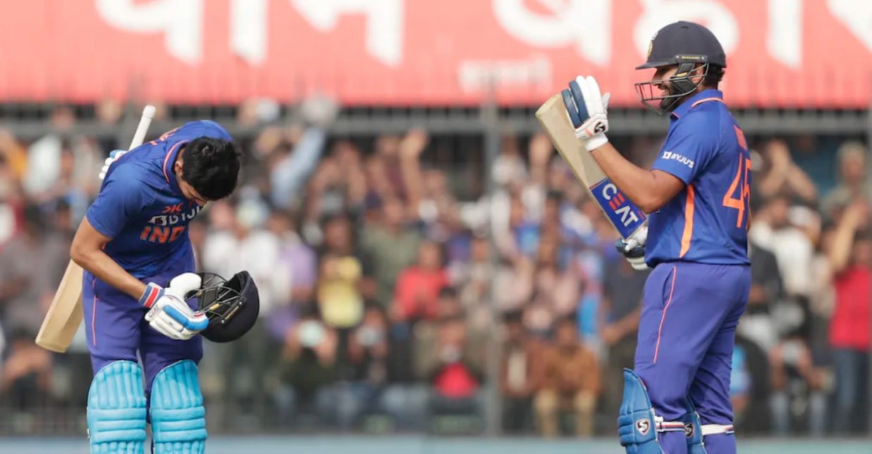 IND vs NZ: रोहित शर्मा और शुभमन गिल ने जड़े शतक; भारत ने न्‍यूजीलैंड को दिया 386 रनों का लक्ष्य