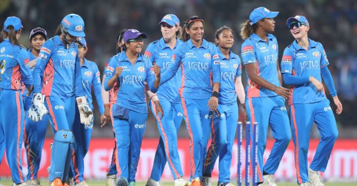 WPL 2023: गेंदबाजों के शानदार प्रदर्शन के दम पर मुंबई इंडियंस ने दिल्ली कैपिटल्स को हराकर जीत की हैट्रिक बनाई