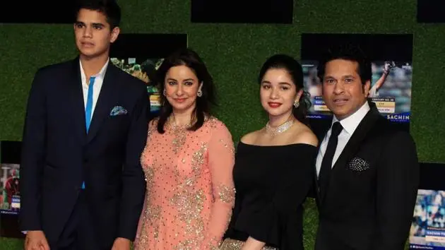 sachin with his family