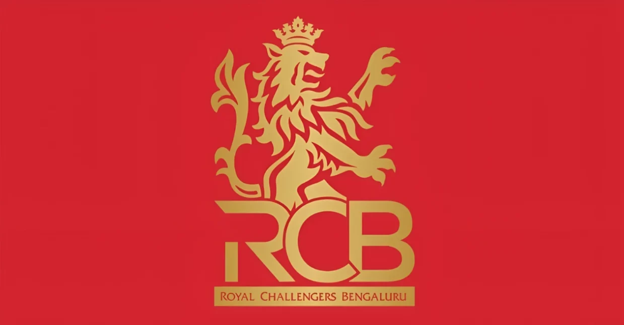 रॉयल चैलेंजर्स बेंगलुरू (RCB) ने IPL 2025 के लिए अपनी जर्सी की लॉन्च, डिजाइन में किया गया है थोड़ा बदलाव; देखें तस्वीरें