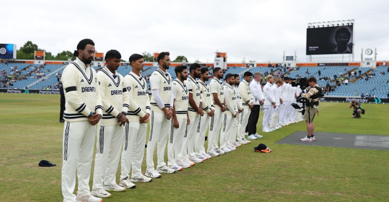 ENG vs IND: पहले टेस्ट के पांचवें दिन काली पट्टी बांधकर क्यों खेल रहे हैं दोनों टीमों के खिलाड़ी? जानिए वजह